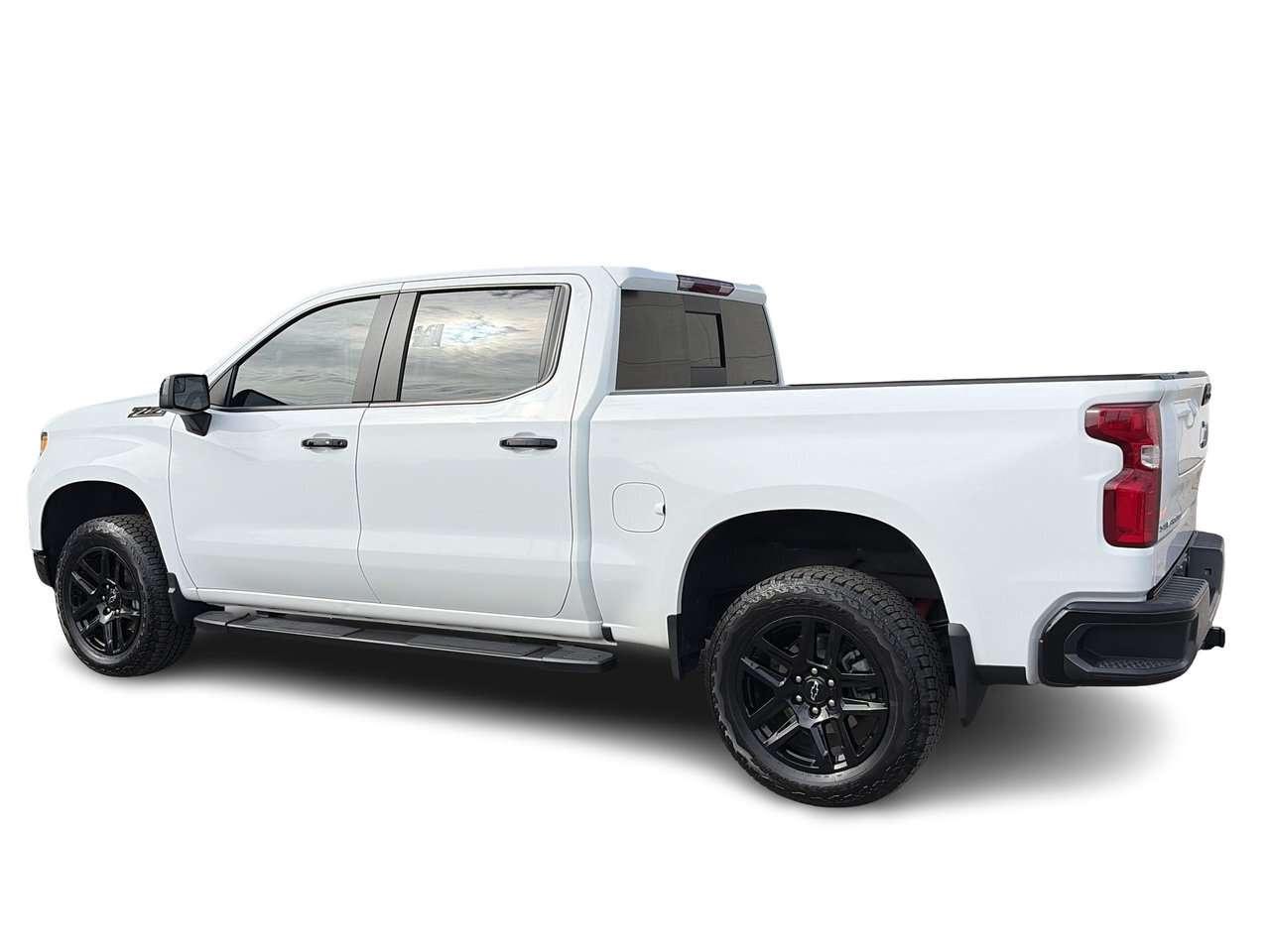 2024 Chevrolet Silverado 1500 Crew Cab Short Box 4-Wheel Drive LT Trail Boss 3.0 Photo