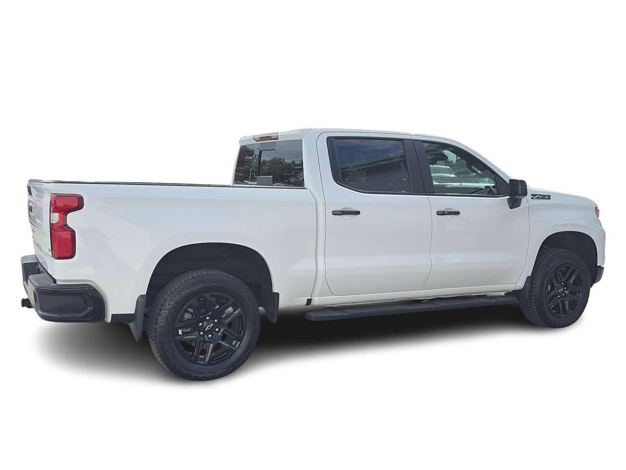 2024 Chevrolet Silverado 1500 Crew Cab Short Box 4-Wheel Drive LT Trail Boss 3.0 Photo
