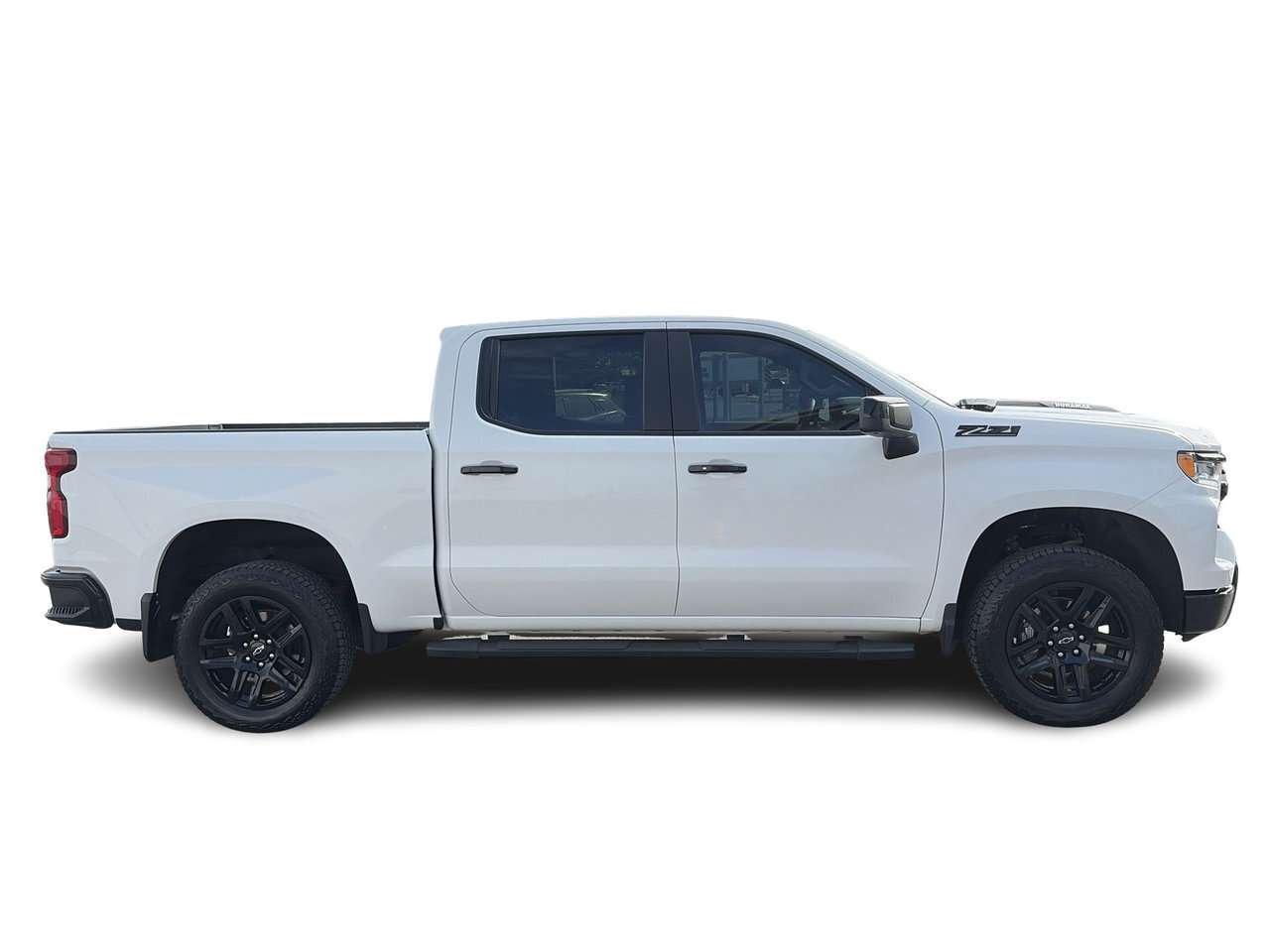 2024 Chevrolet Silverado 1500 Crew Cab Short Box 4-Wheel Drive LT Trail Boss 3.0 Photo