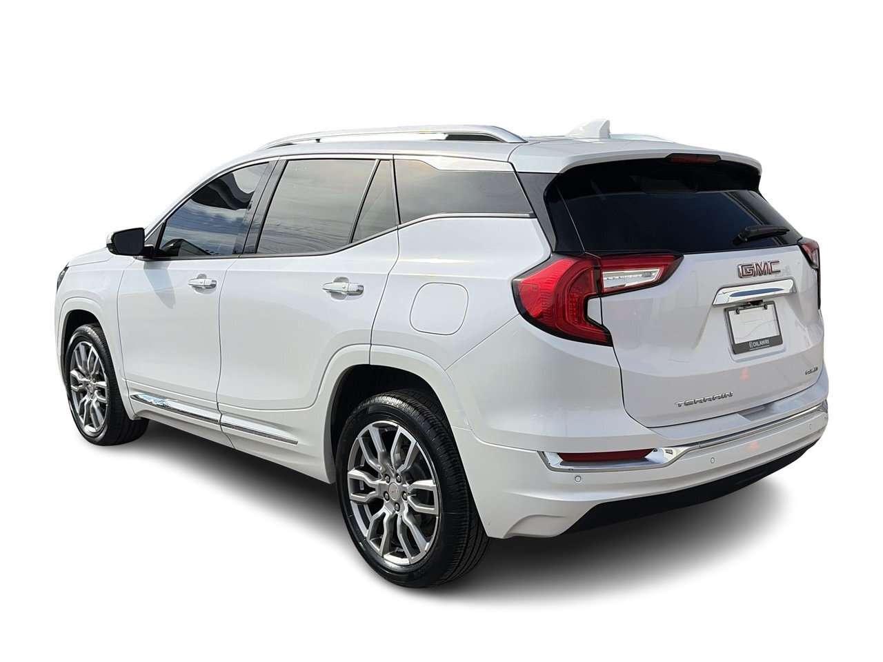2024 GMC Terrain AWD Denali CERTIFIED PRE-OWNED   BOSE SOUND SYSTEM Photo