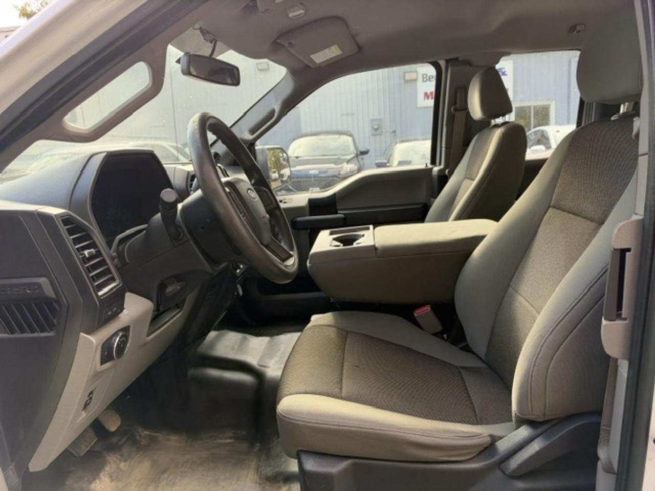 2016 Ford F-150 XL 4DR 4WD SUPERCAB 6.5' BOX EXT CAB Photo