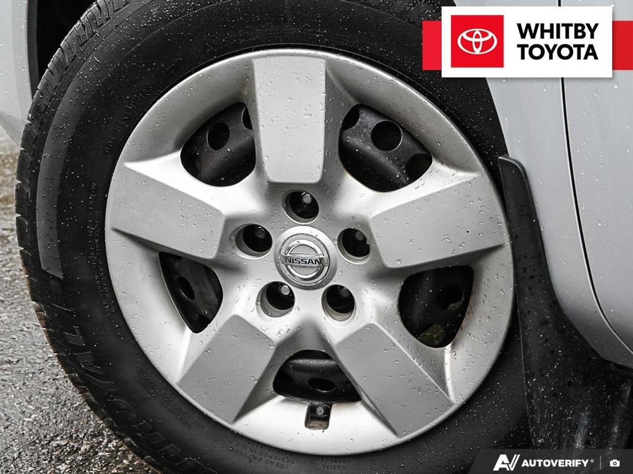 2013 Nissan Rogue S FWD 2.5L Photo