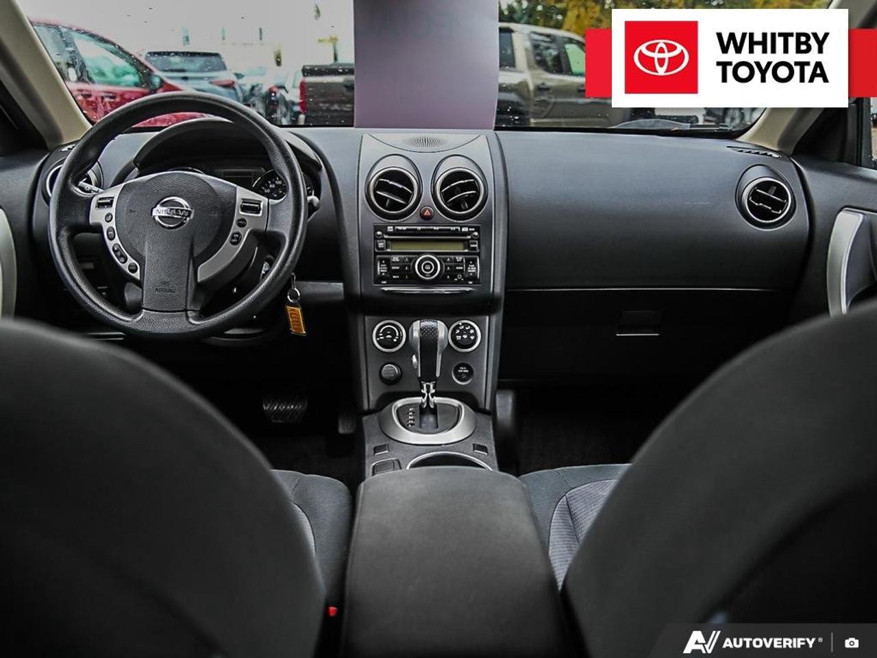 2013 Nissan Rogue S FWD 2.5L Photo