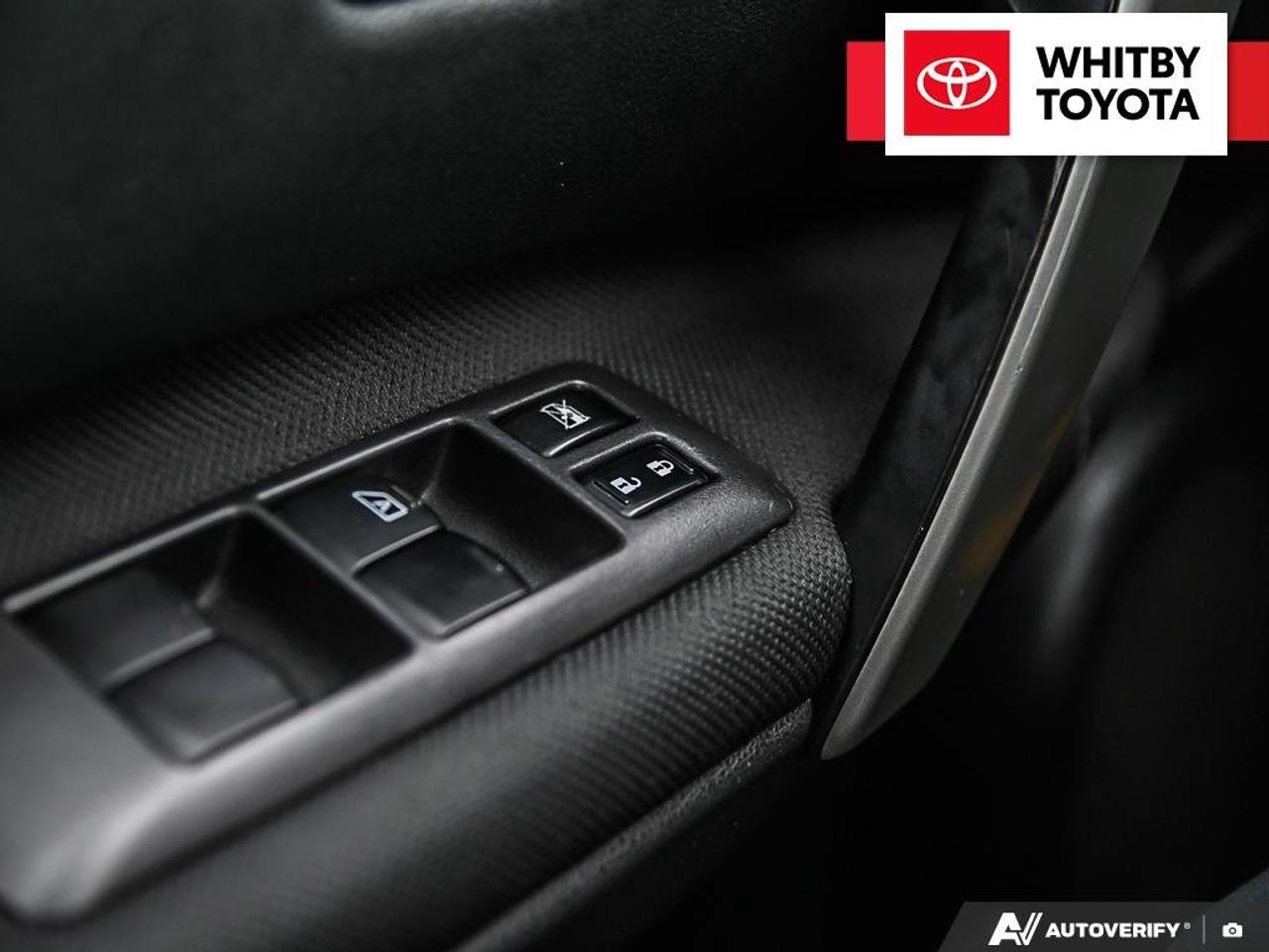 2013 Nissan Rogue S FWD 2.5L Photo