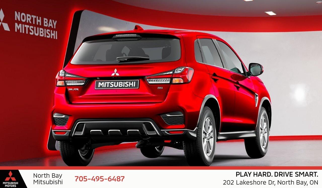 2027 Mitsubishi RVR SE AWC Photo