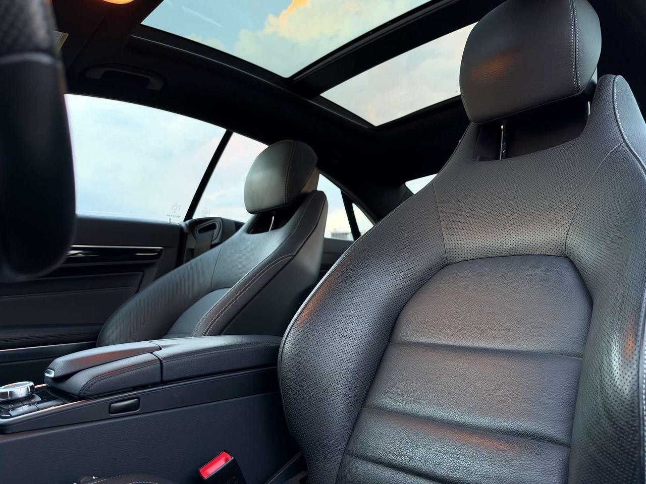 2017 Mercedes-Benz E-Class Cpe E400 4MATIC AMG Distronic Plus  ACCIDENT FREE Photo