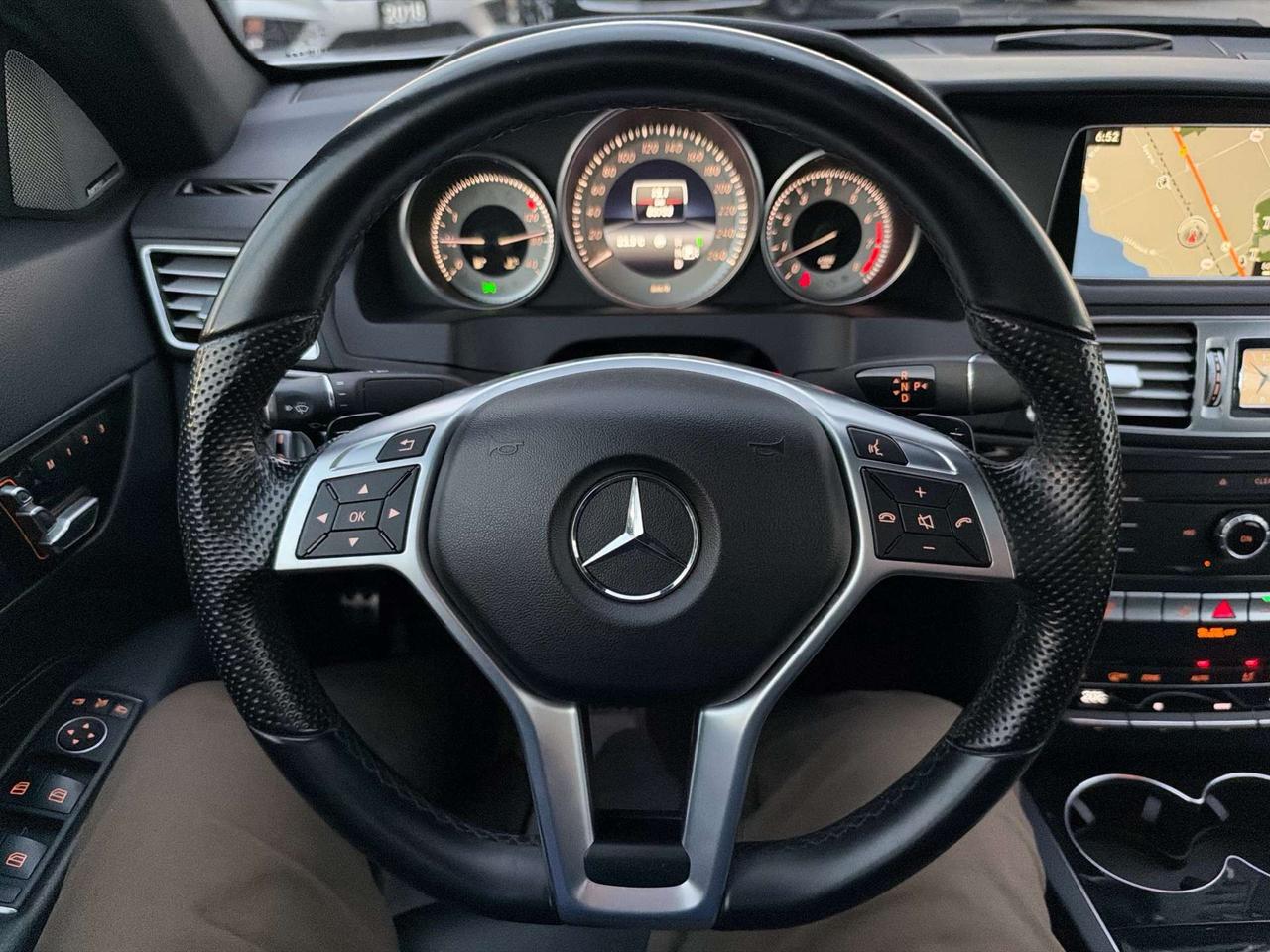 2017 Mercedes-Benz E-Class Cpe E400 4MATIC AMG Distronic Plus  ACCIDENT FREE Photo