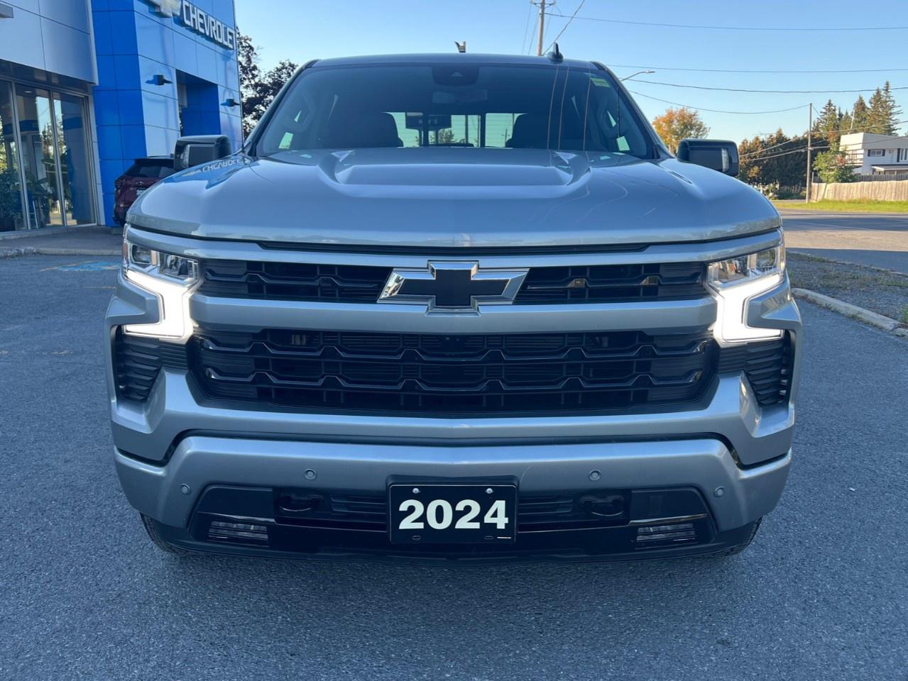 2024 Chevrolet Silverado 1500 Crew Cab Short Box 4-Wheel Drive RST Photo1