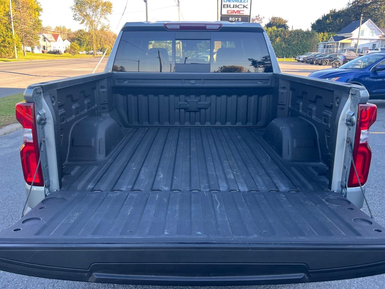 2024 Chevrolet Silverado 1500 Crew Cab Short Box 4-Wheel Drive RST Photo