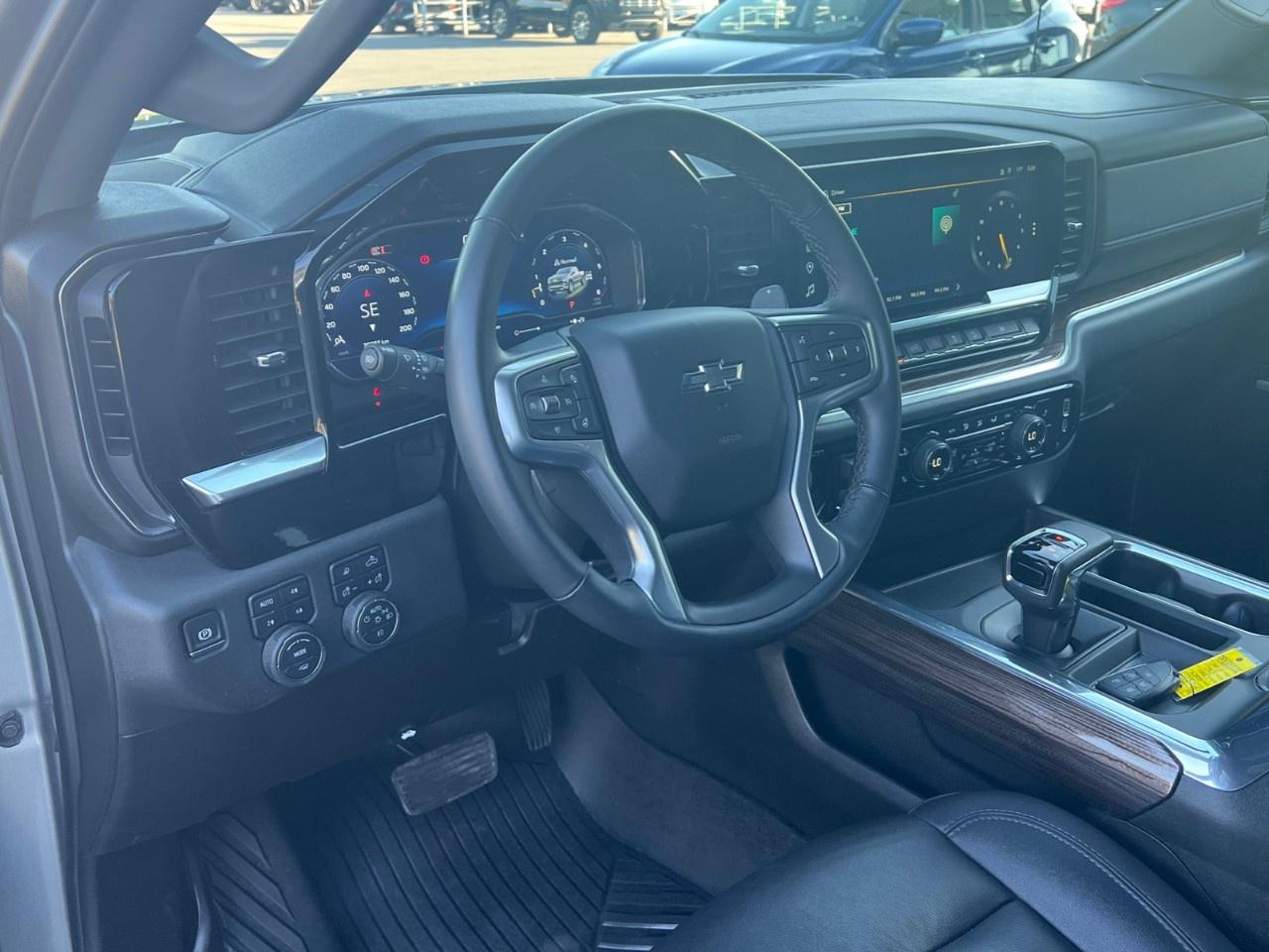 2024 Chevrolet Silverado 1500 Crew Cab Short Box 4-Wheel Drive RST Photo