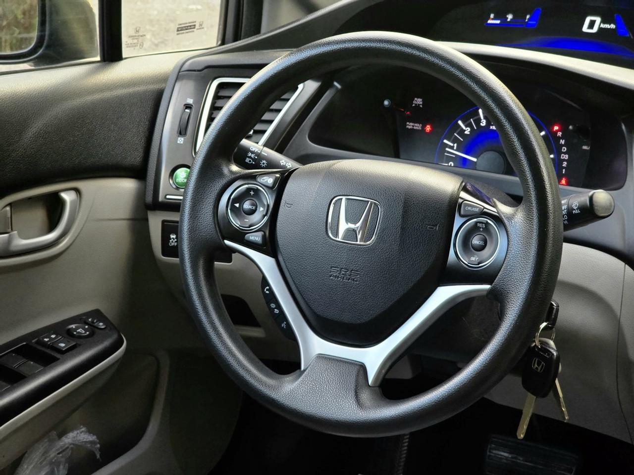 2013 Honda Civic LX | Clean Carfax! Photo
