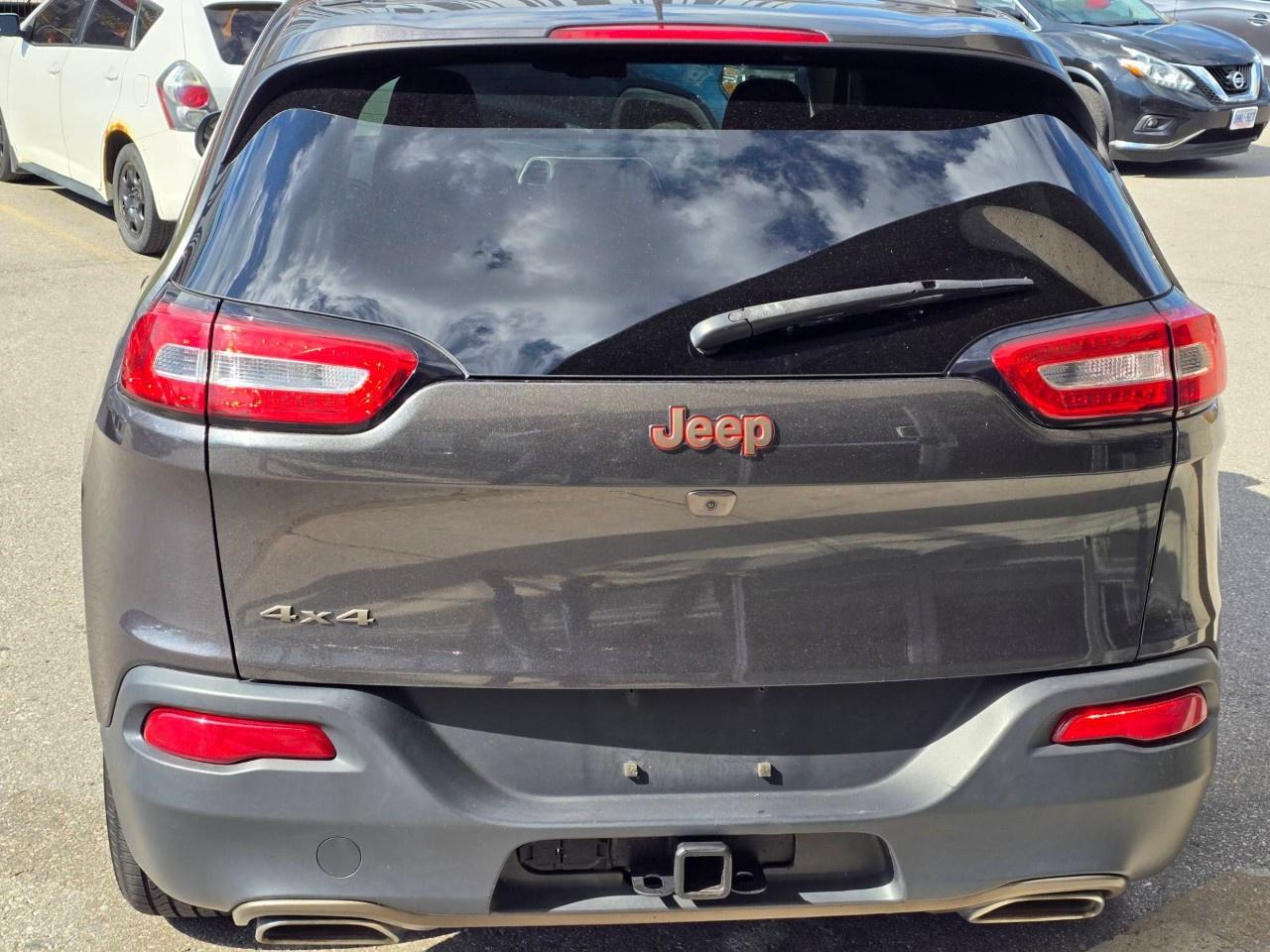 2016 Jeep Cherokee 4WD 4dr 75th Anniversary Photo