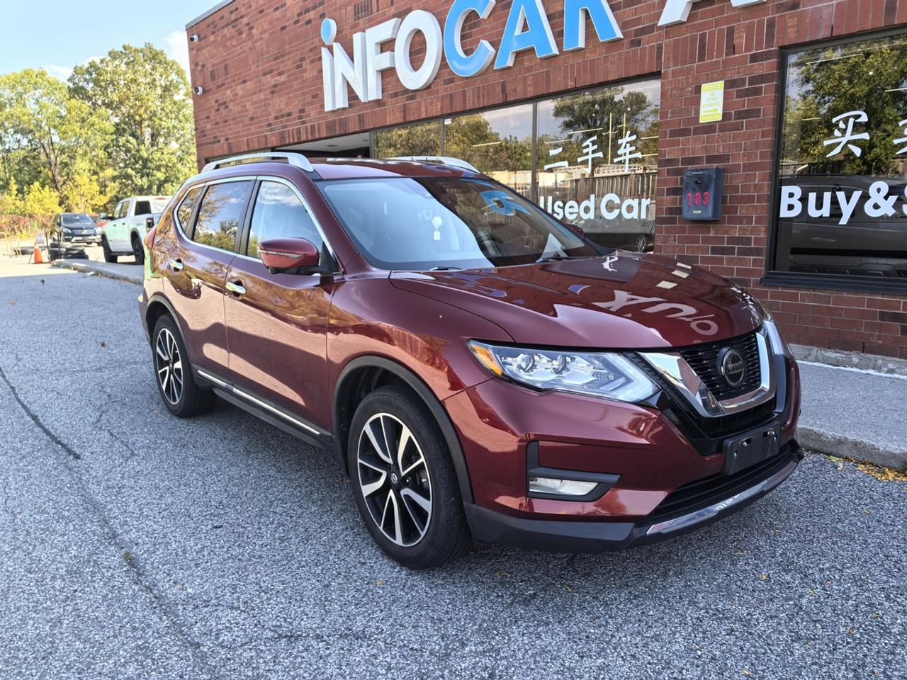2020 Nissan Rogue SL Photo