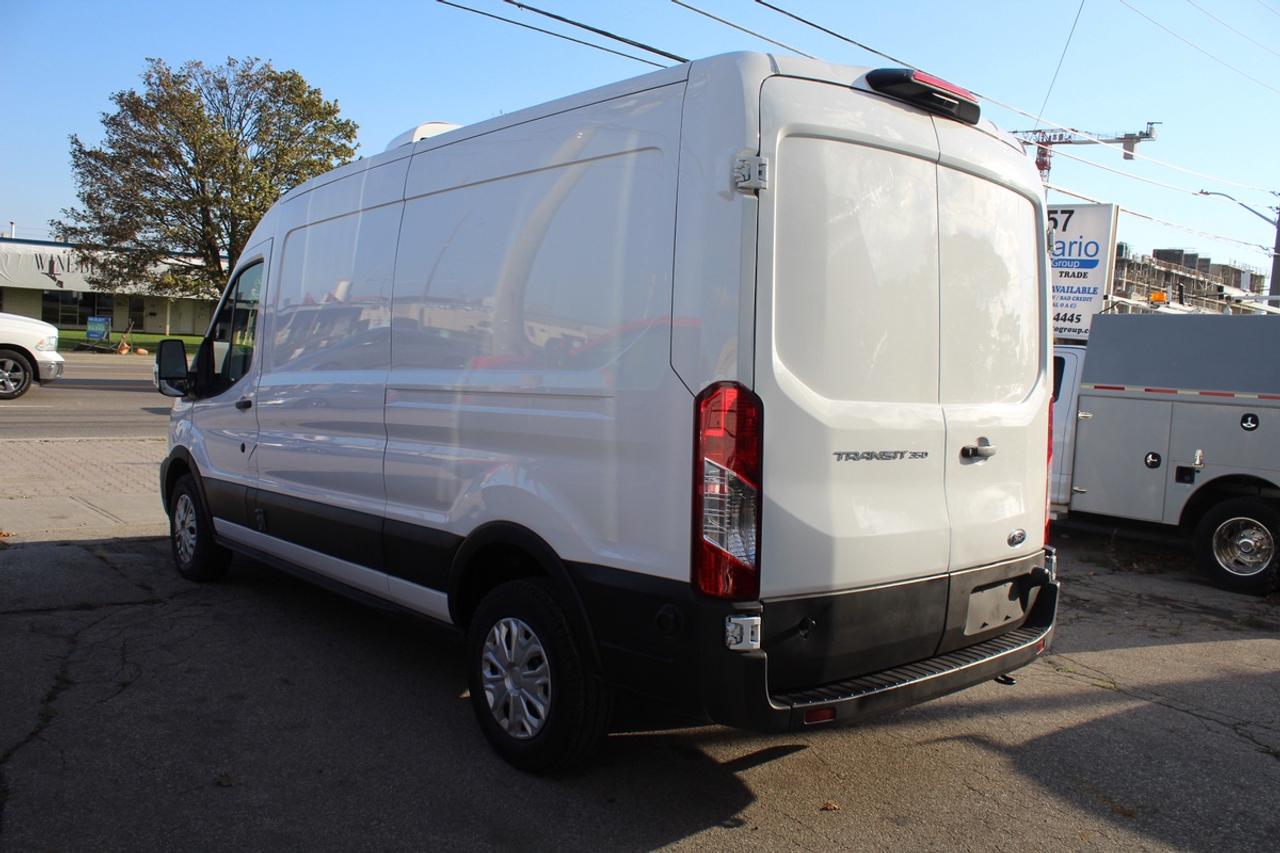 2024 Ford Transit T-350 148" Reefer Refrigerated van Photo