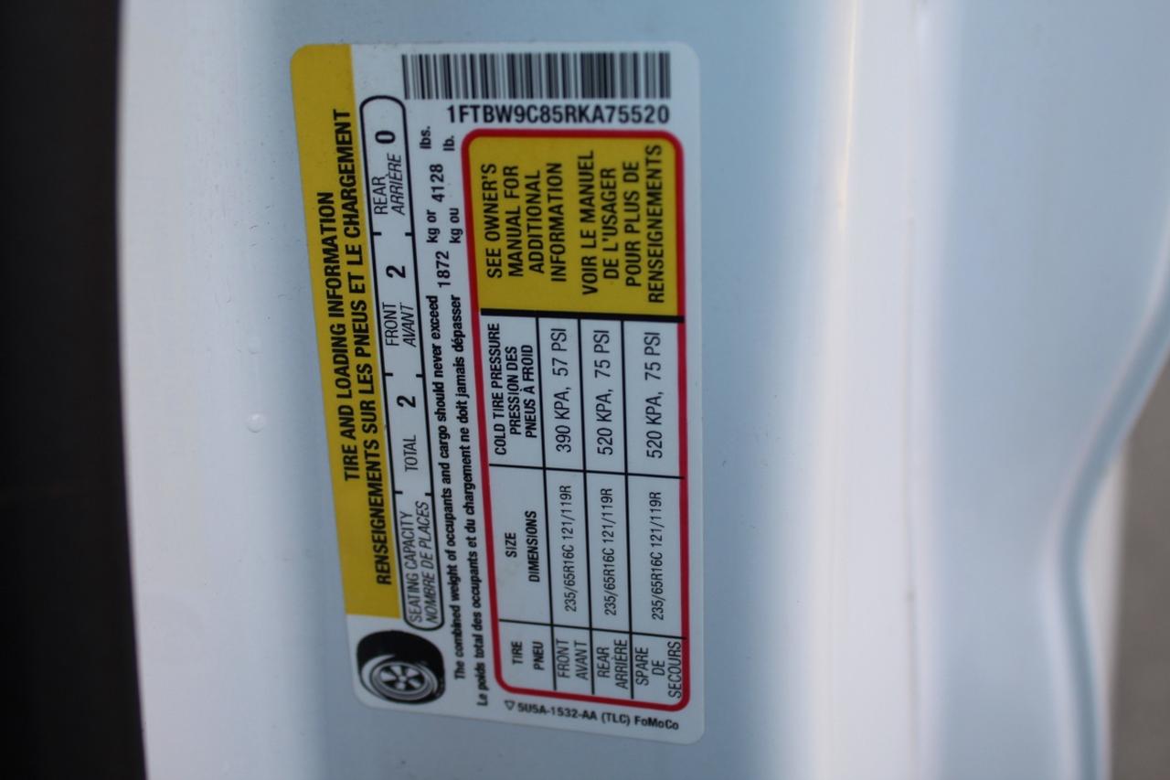 2024 Ford Transit T-350 148" Reefer Refrigerated van Photo