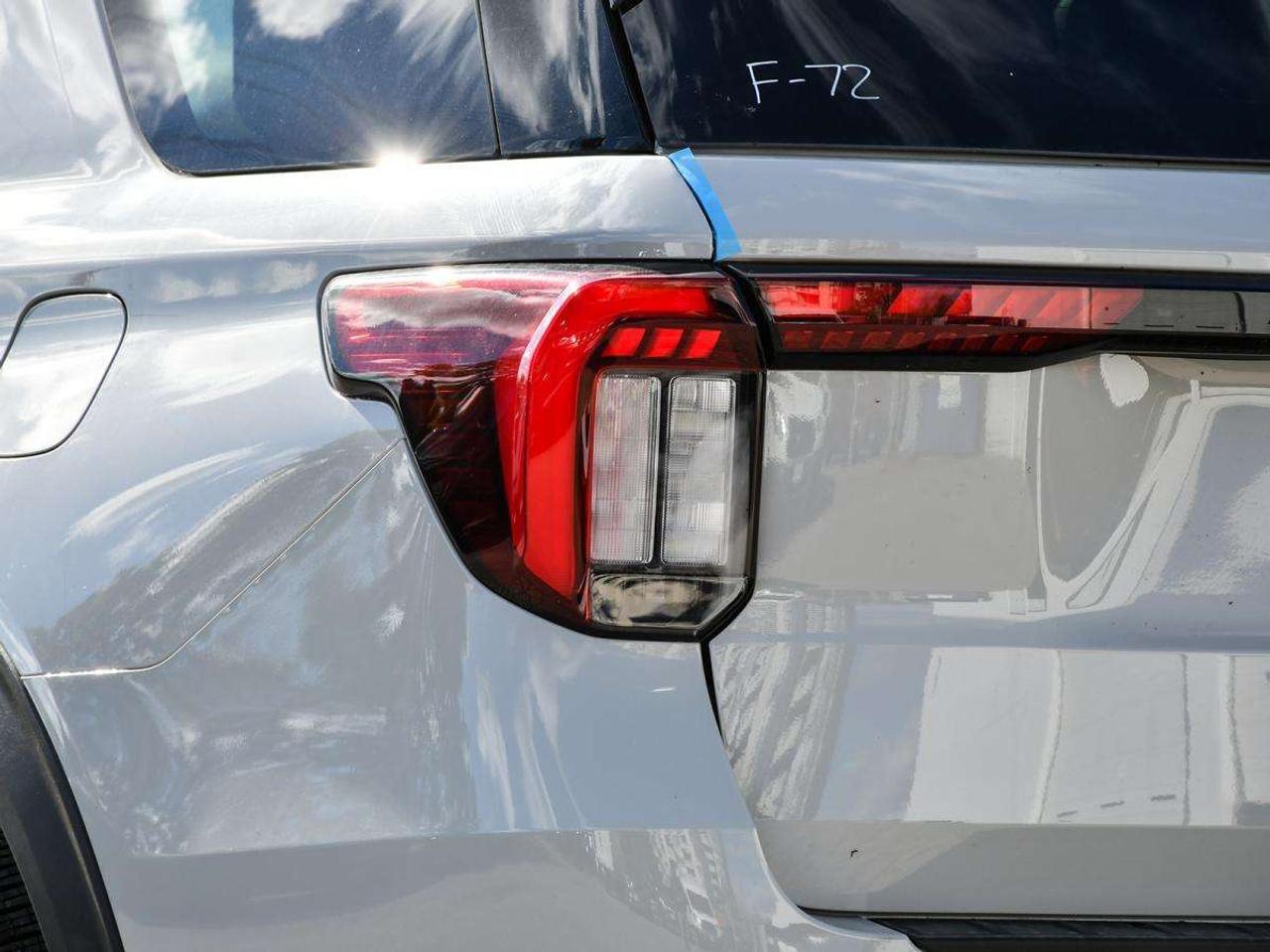 2027 Ford Explorer ST-Line Photo