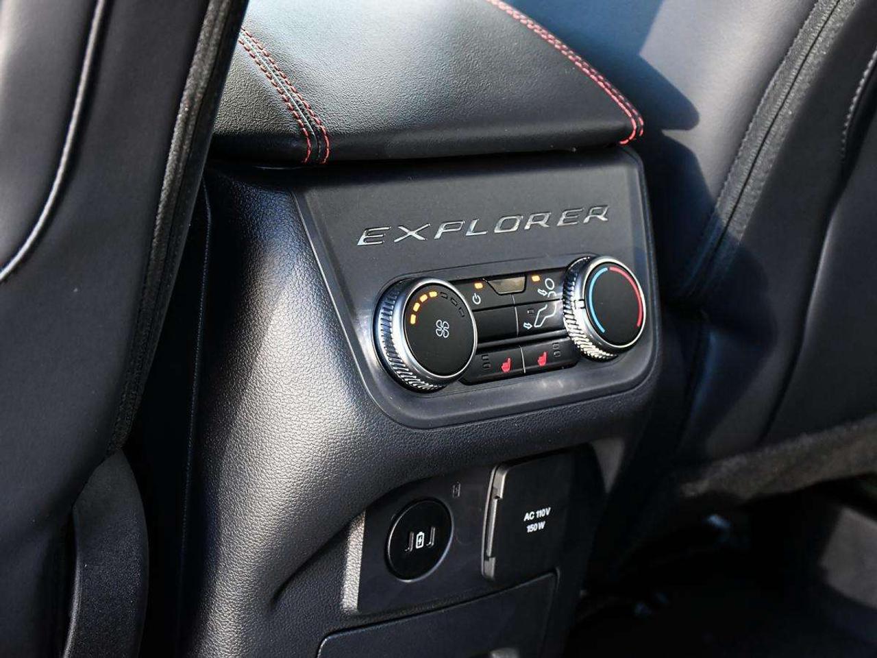 2027 Ford Explorer ST-Line Photo