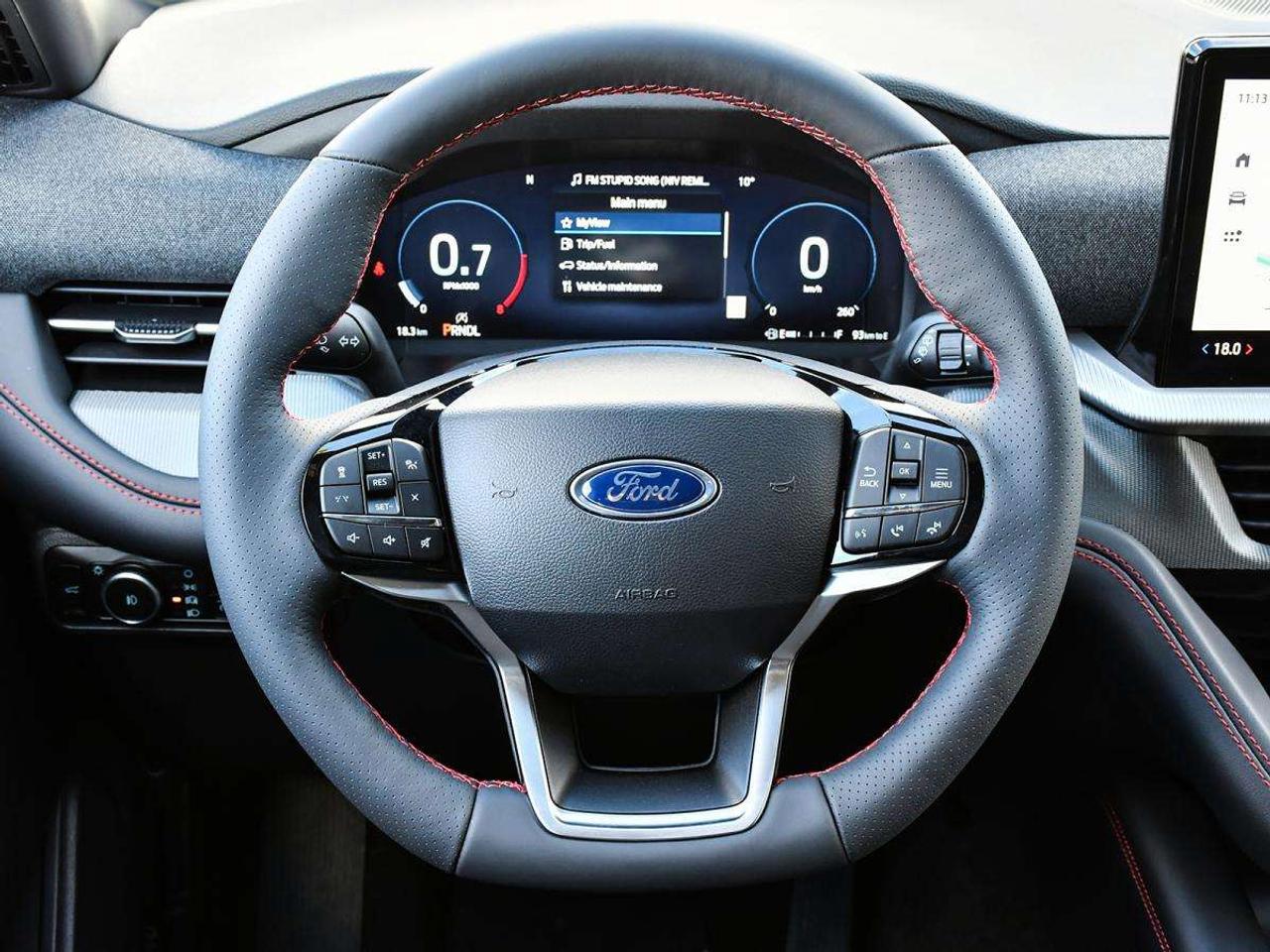 2027 Ford Explorer ST-Line Photo