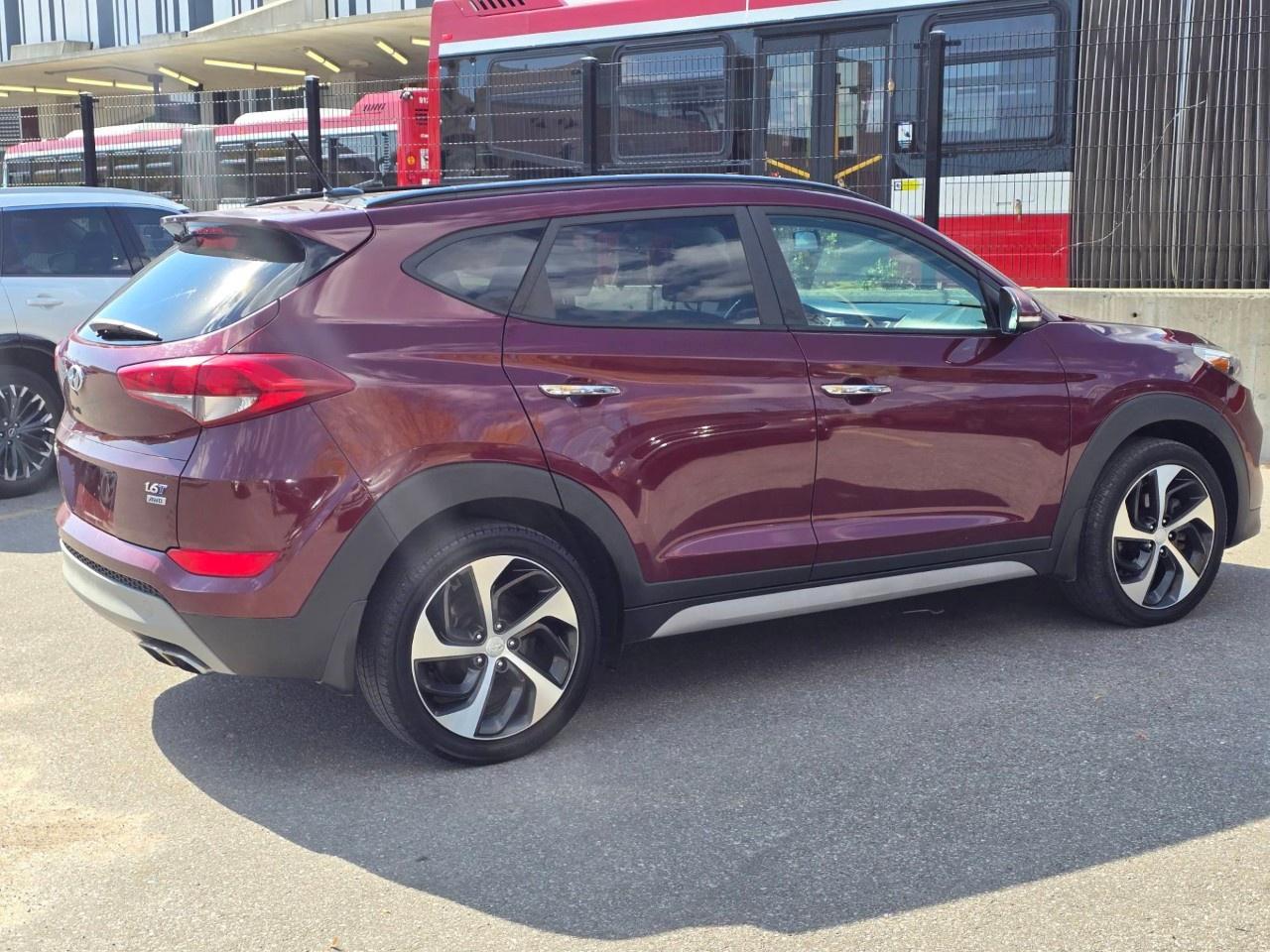 2017 Hyundai Tucson AWD 4DR 1.6L SE Photo