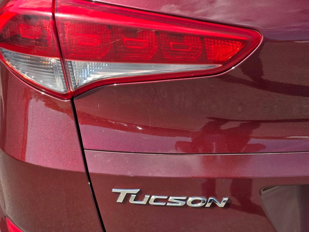 2017 Hyundai Tucson AWD 4DR 1.6L SE Photo