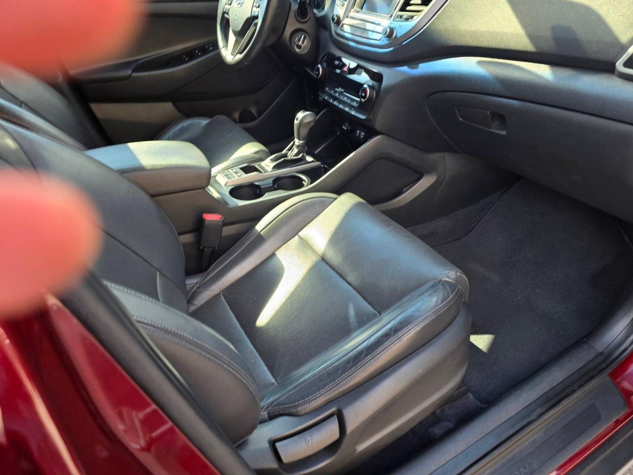 2017 Hyundai Tucson AWD 4DR 1.6L SE Photo
