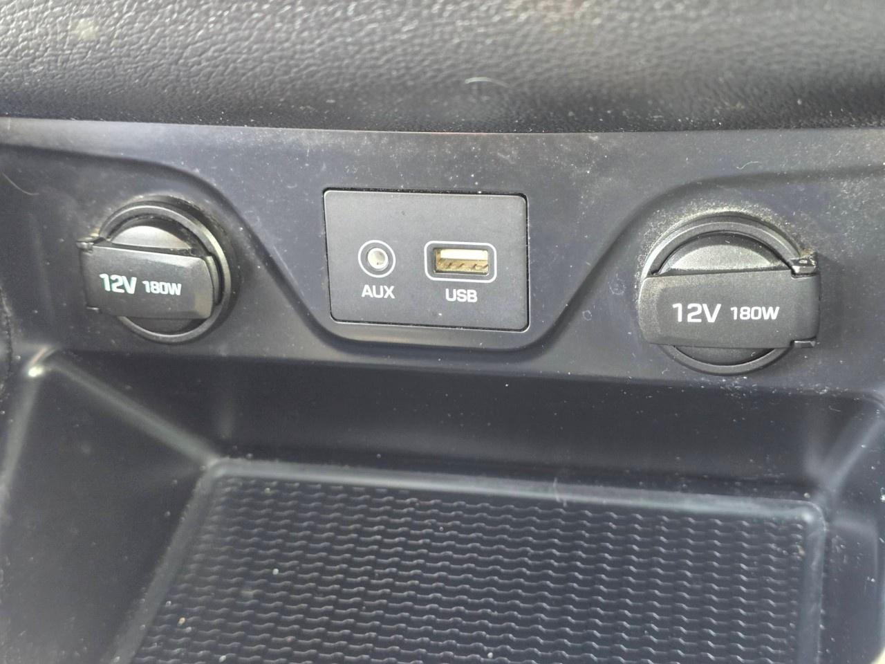 2017 Hyundai Tucson AWD 4DR 1.6L SE Photo