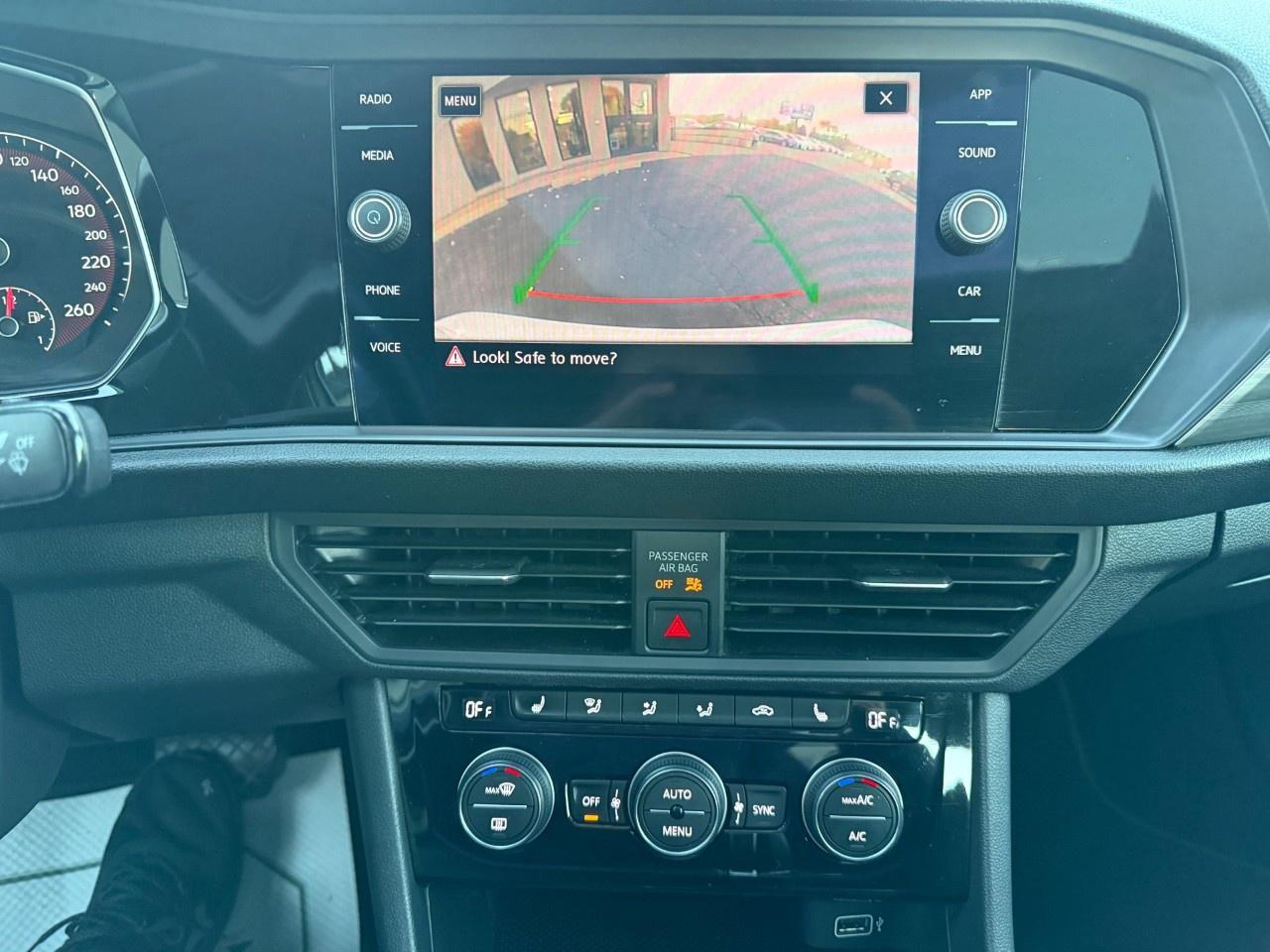 2019 Volkswagen Jetta Highline auto Photo
