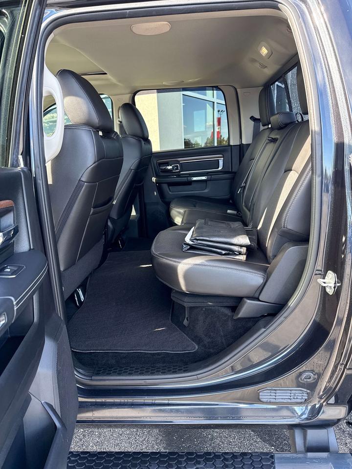 2017 RAM 2500 Laramie Photo