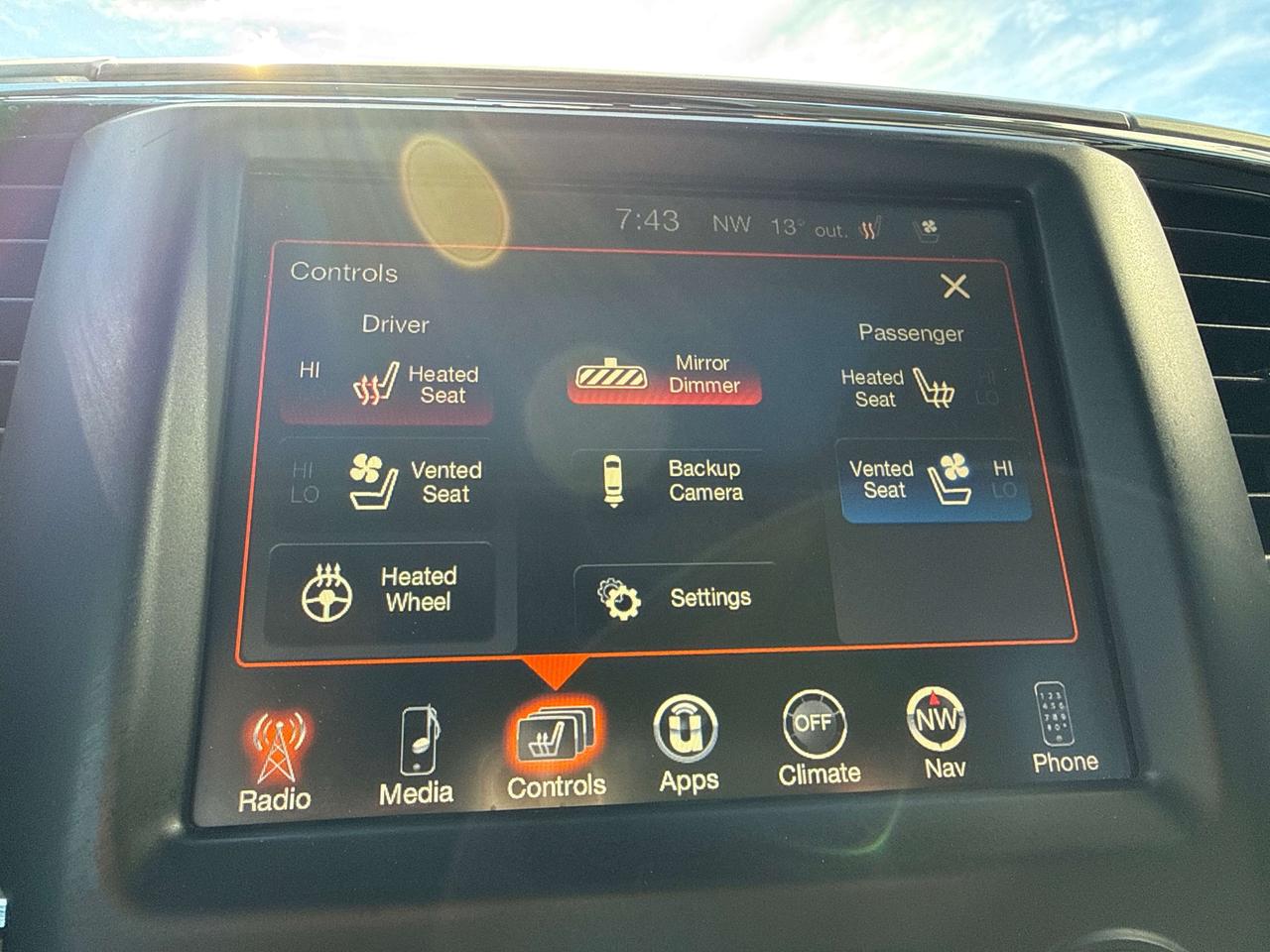 2017 RAM 2500 Laramie Photo