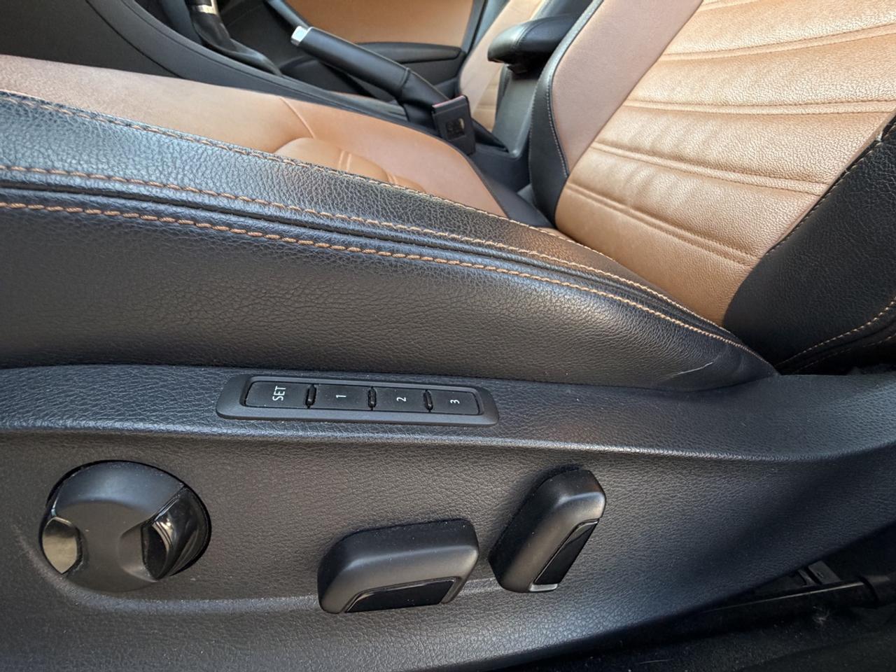 2018 Volkswagen Passat HIGHLINE Photo