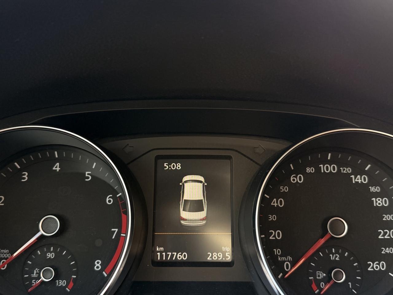 2018 Volkswagen Passat HIGHLINE Photo