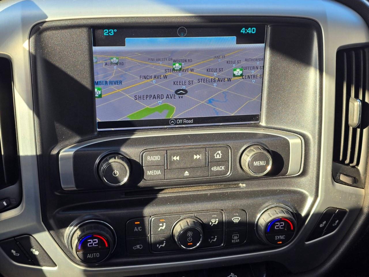 2017 GMC Sierra 1500 4WD CREW CAB SHORT BOX SLT Photo