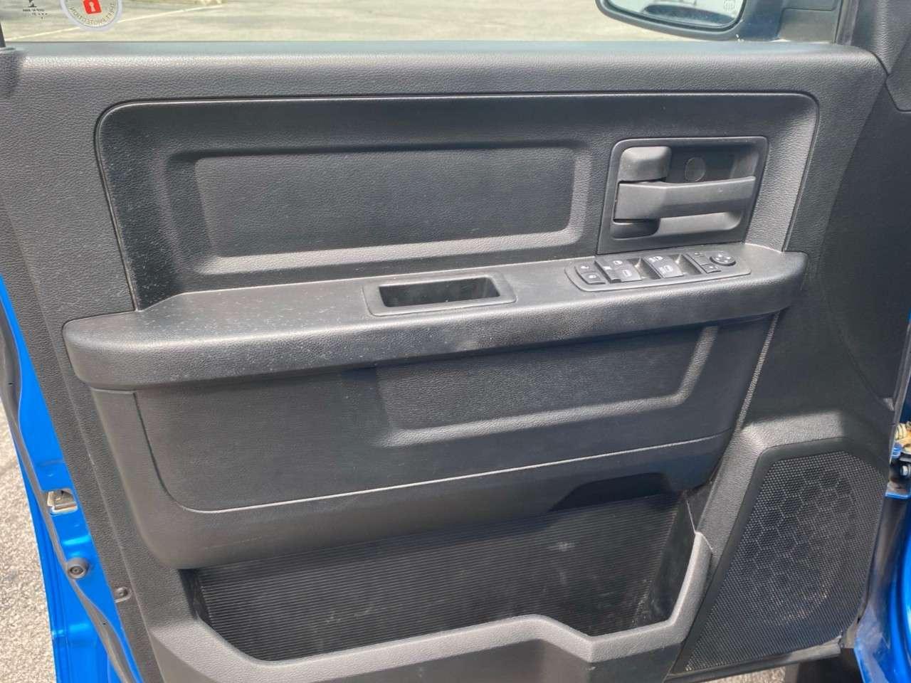 2021 RAM 1500 Express 4x4 Quad Cab 6'4 Box Photo