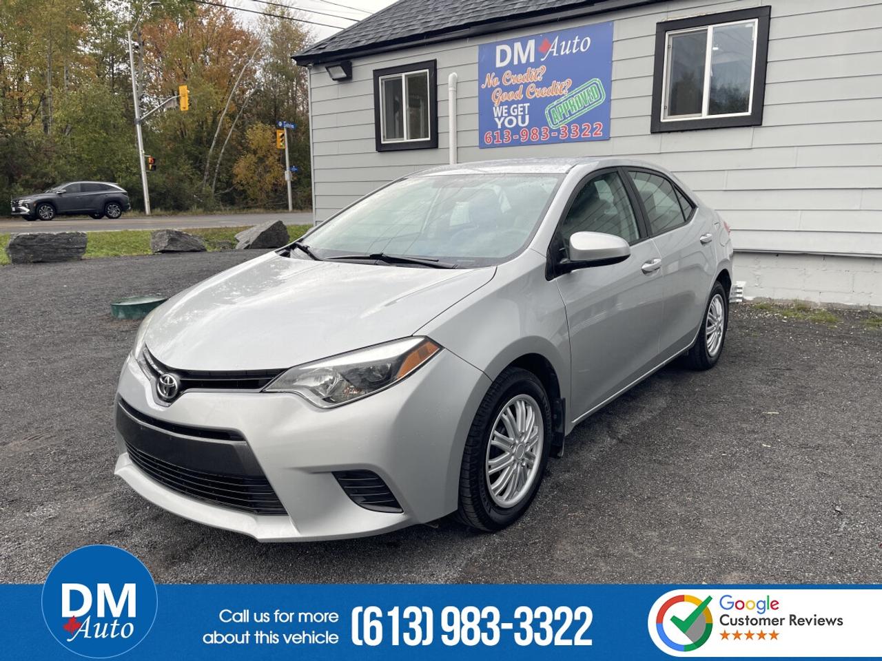 2015 Toyota Corolla LE Photo