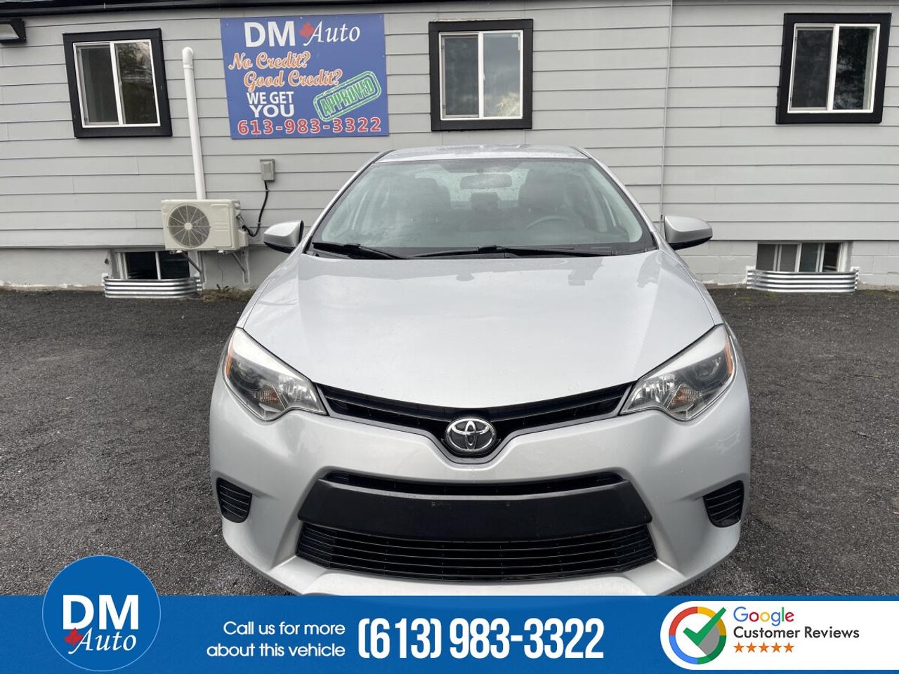2015 Toyota Corolla LE Photo5