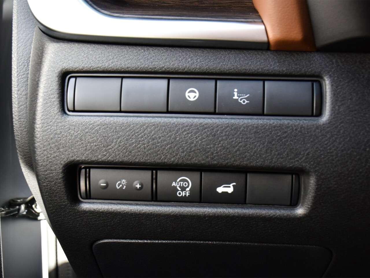 2026 Nissan Rogue Platinum Photo