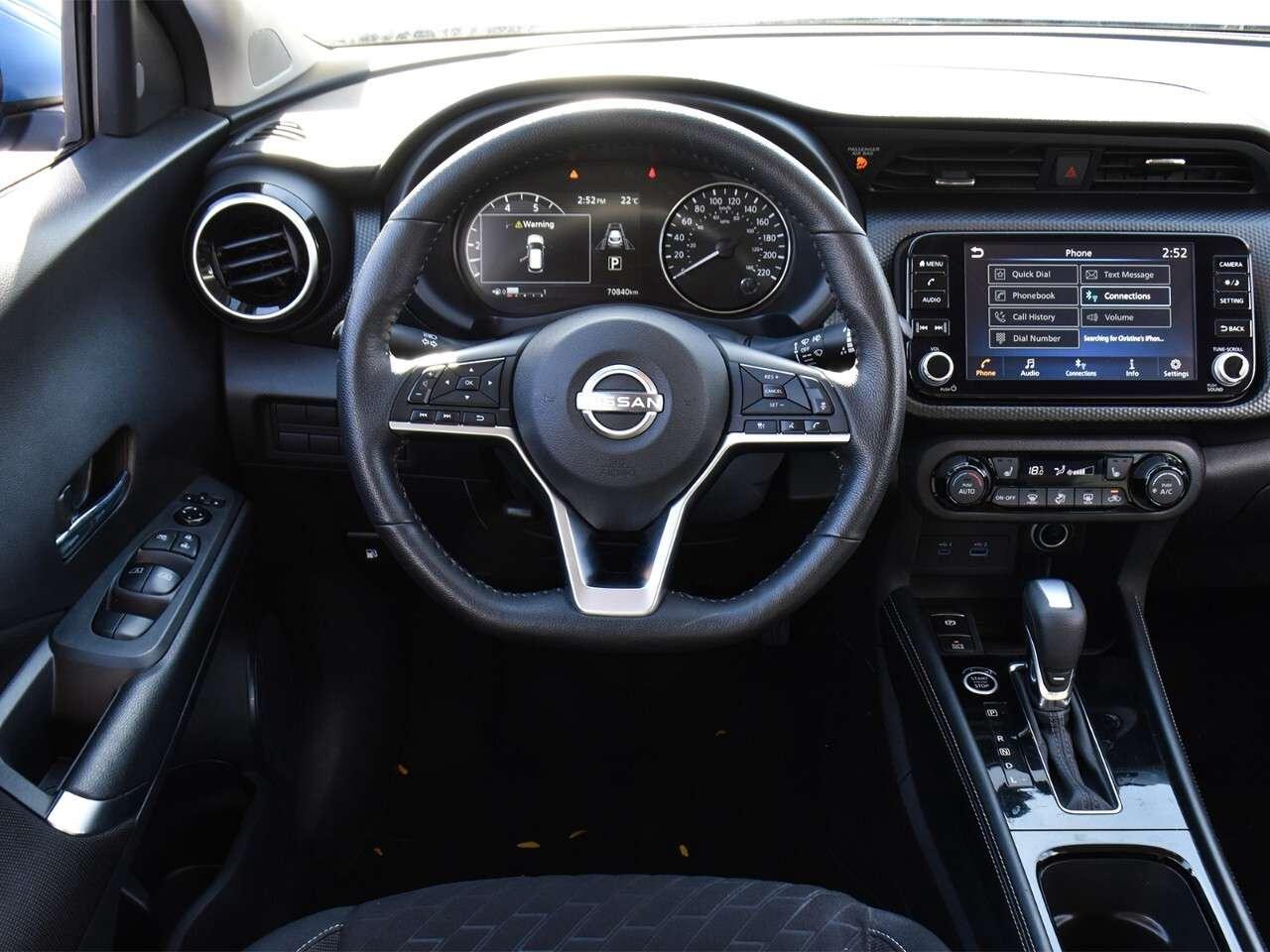 2023 Nissan Kicks SV Photo