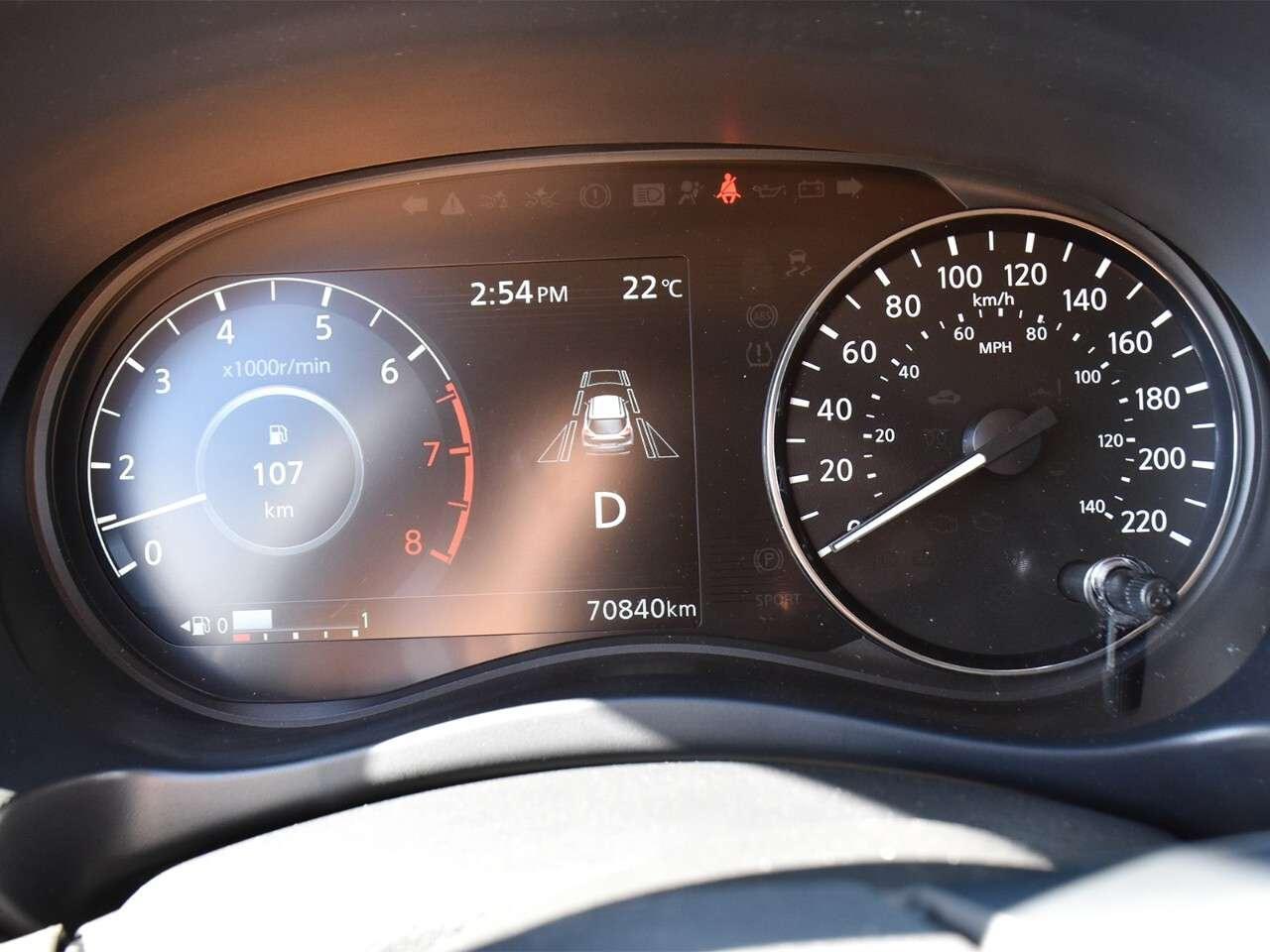 2023 Nissan Kicks SV Photo