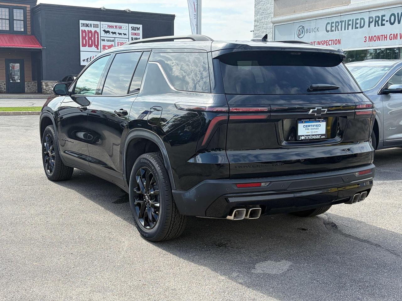2026 Chevrolet Traverse LT Photo3
