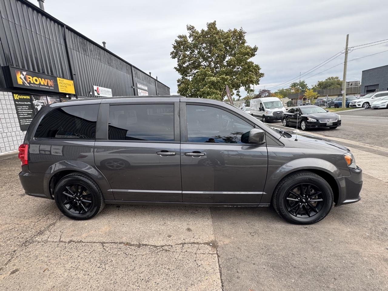 2019 Dodge Grand Caravan GT Photo
