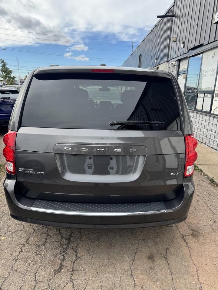 2019 Dodge Grand Caravan GT Photo