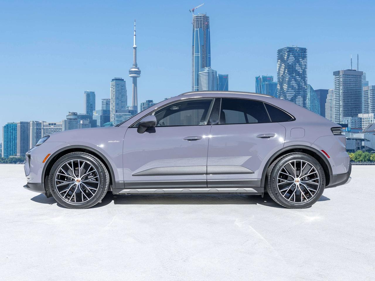 2025 Porsche Macan 21" Macan Design Wheel   No Luxury Tax   CERTIFIED Photo5