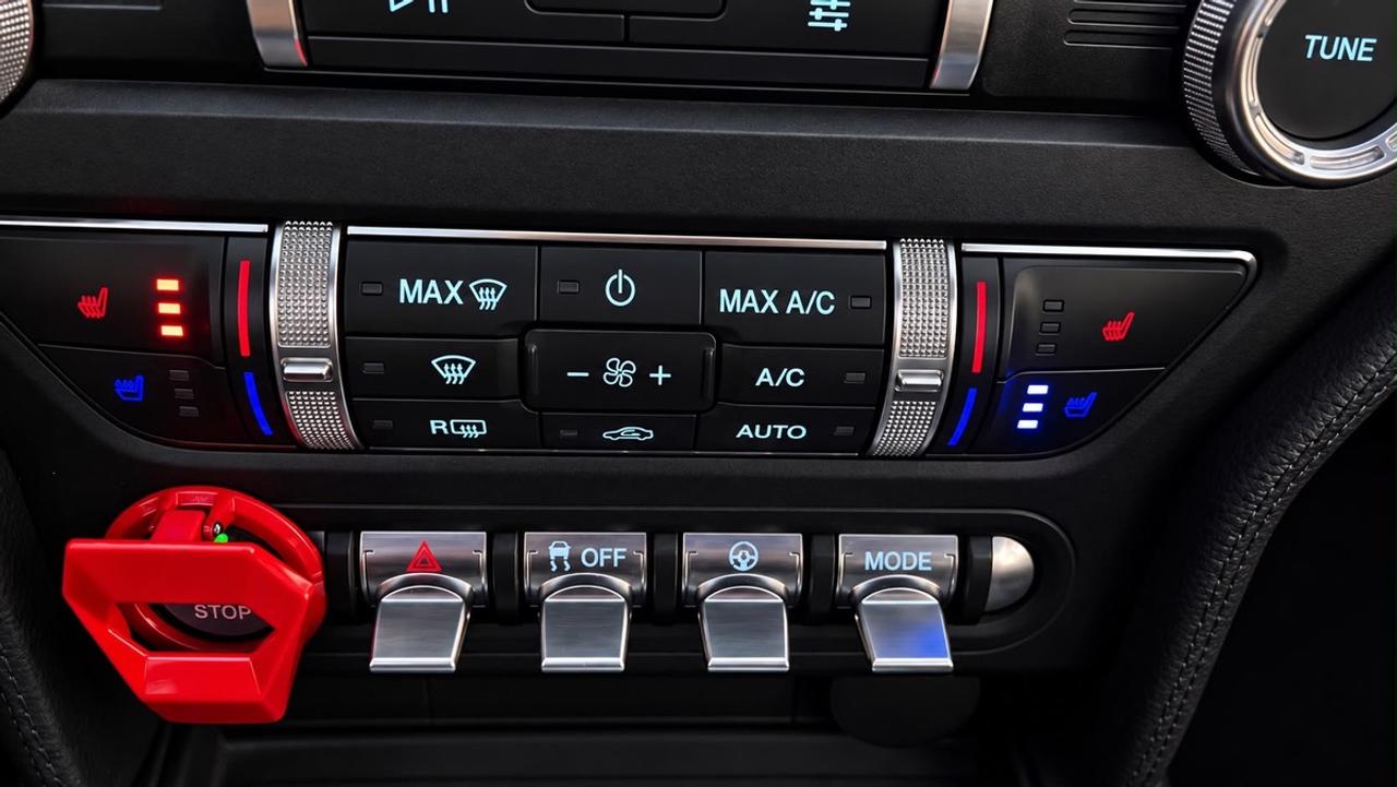 2021 Ford Mustang EcoBoost Premium | Convertible | Alloys | Heated s Photo