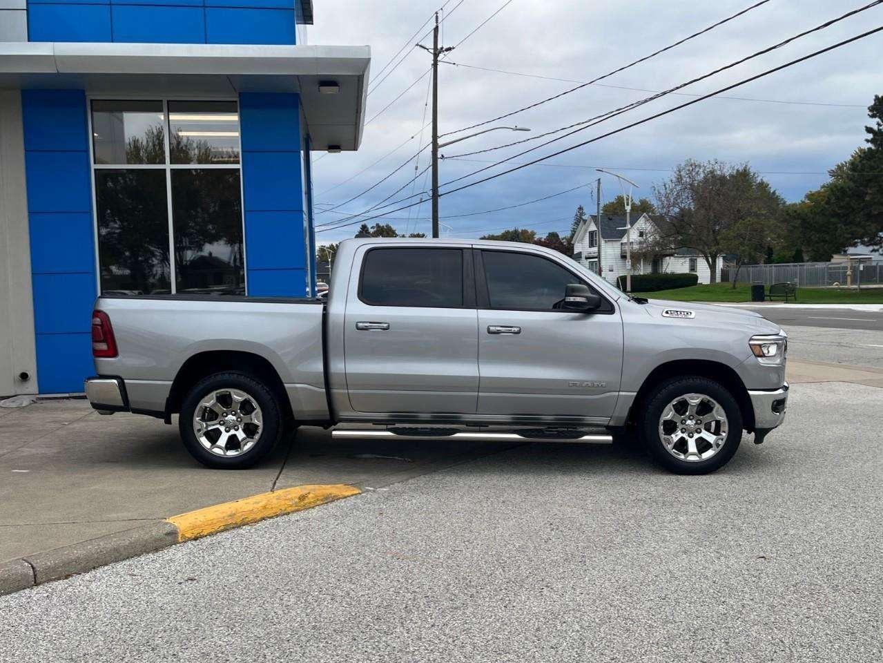 2019 RAM 1500 BIG HORN/LONE STAR CLEAN LOCAL TRADE Photo