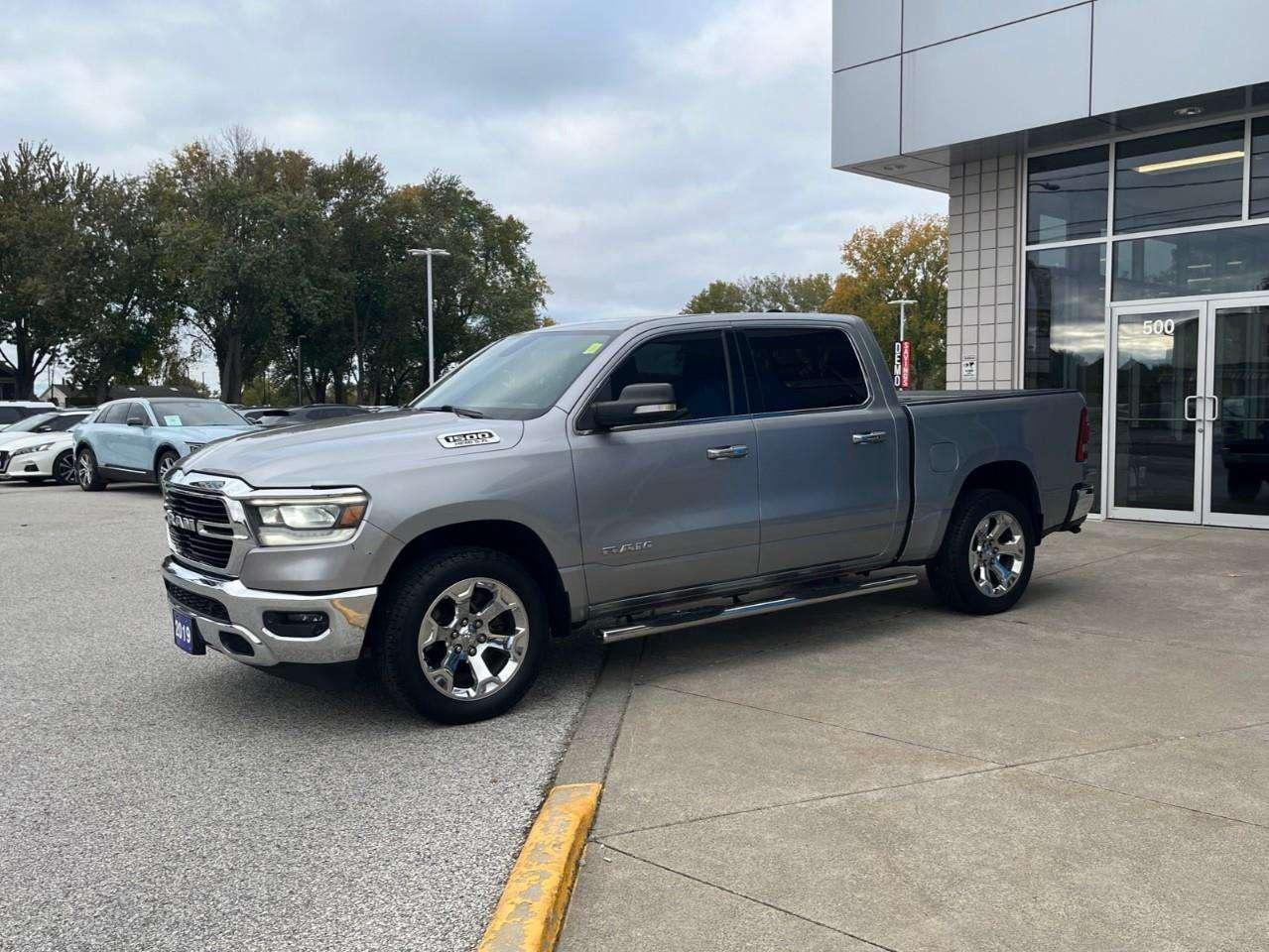 2019 RAM 1500 BIG HORN/LONE STAR CLEAN LOCAL TRADE Photo