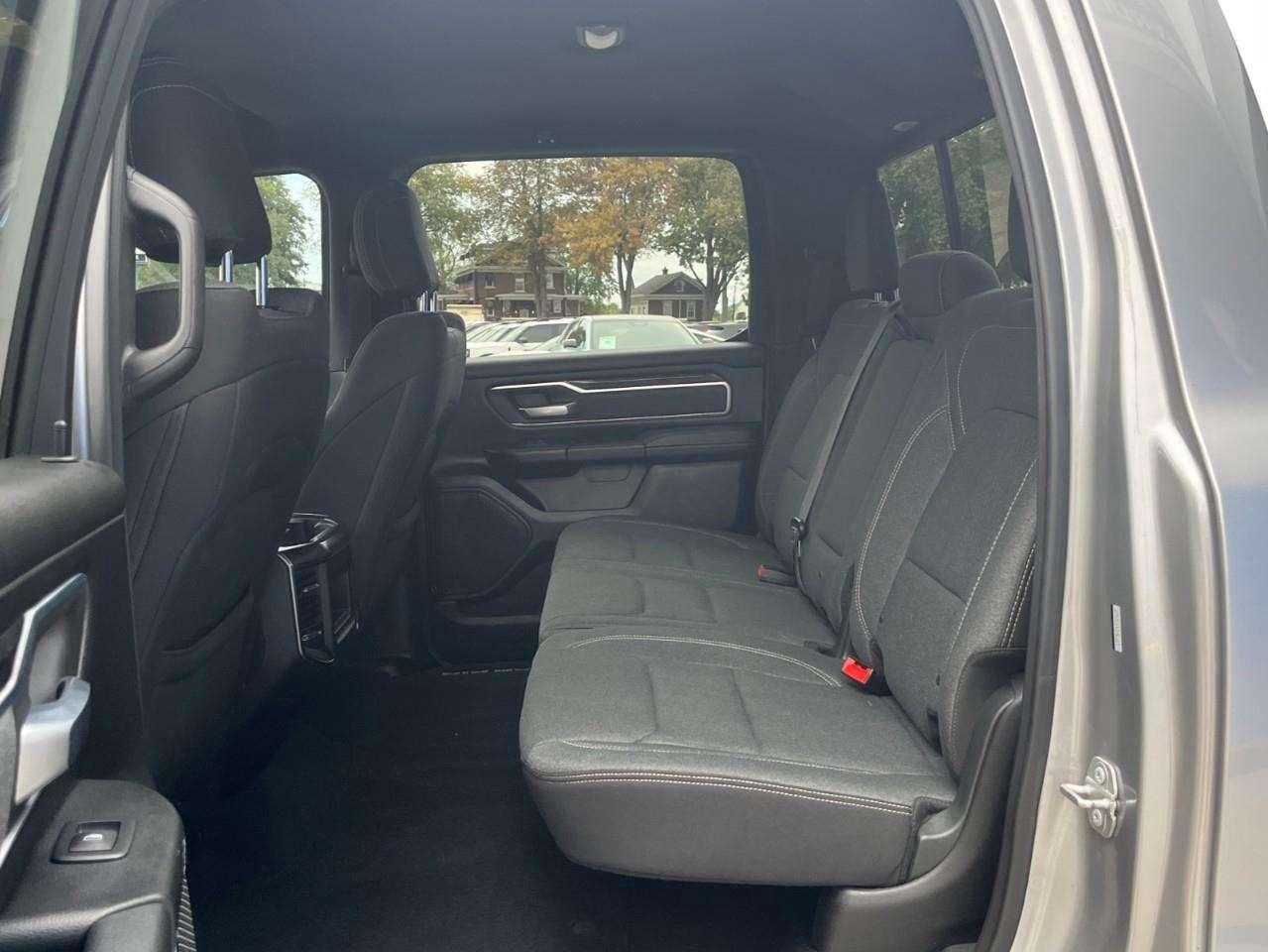 2019 RAM 1500 BIG HORN/LONE STAR CLEAN LOCAL TRADE Photo