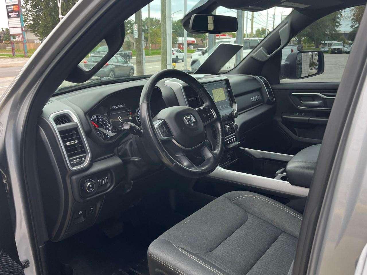 2019 RAM 1500 BIG HORN/LONE STAR CLEAN LOCAL TRADE Photo