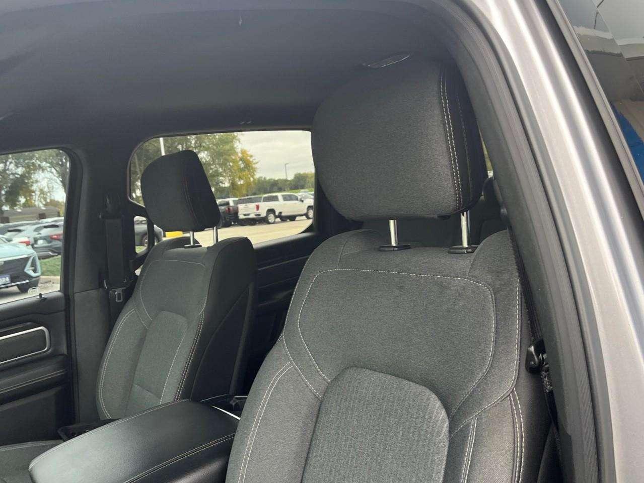 2019 RAM 1500 BIG HORN/LONE STAR CLEAN LOCAL TRADE Photo