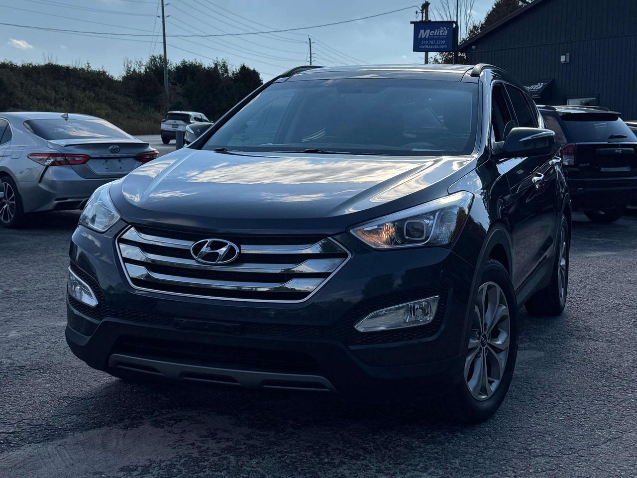 2015 Hyundai Santa Fe LIMITED Photo