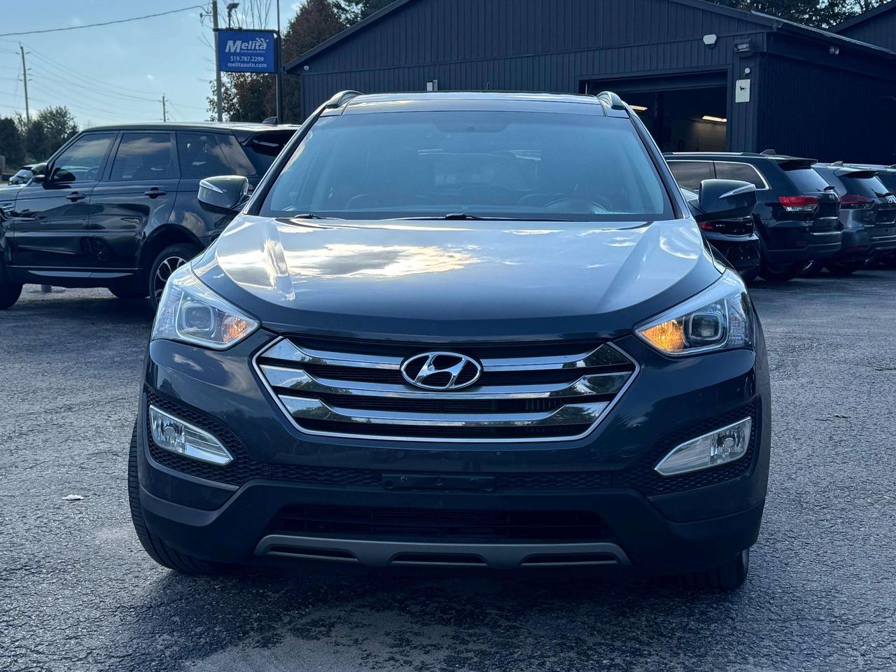 2015 Hyundai Santa Fe LIMITED Photo